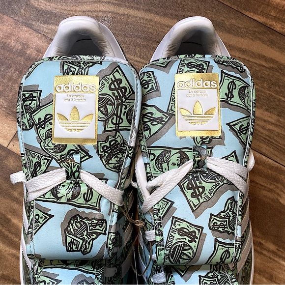 Adidas Originals x Jeremy Scott • Money Print Superstar Sneakers - Picture 5 of 16